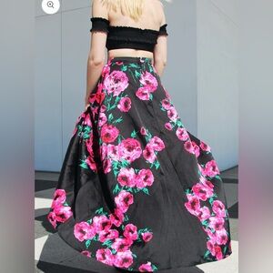 B. Darlin Floral Full Maxi Skirt Women’s Black and Pink Sz 11/12